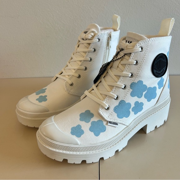 Palladium Custom Artist Painted Women’s Pallabase Twill Boot Star White Daisy 🩵 - Picture 3 of 8
